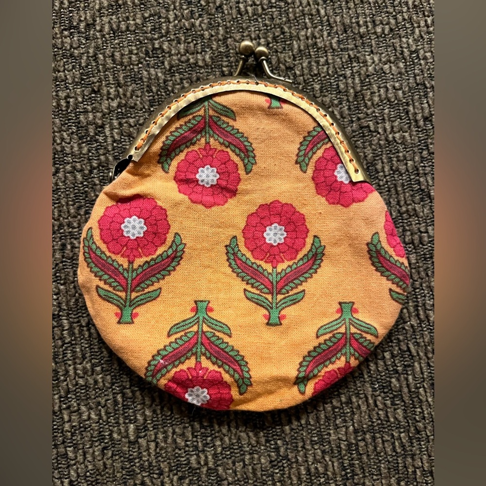 Bops cotton kiss lock coin purse orange red floral block print